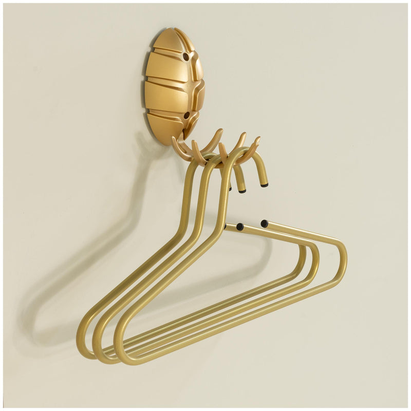 Spinder BUG Garderobe in Silky Taupe mit drei passenden Kleiderbügeln