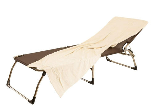 Frottier Auflage Amigo für BIG und XXL in Creme auf einem Liegestuhl mit dunkelbraunem Gestell, Gesamtansicht.