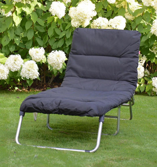 Fat Auflage Polster für Amigo BIG und XXL Sonnenliege in Schwarz auf Gartenliege, Gesamtansicht.