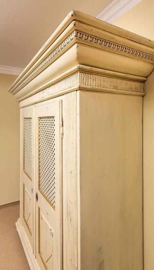 Schrank Dielenschrank LOIRE 2 Türen handbemalte Oberfläche