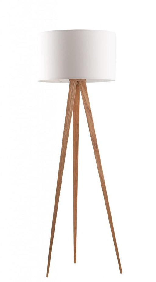 Zuiver Tripod Stehlampe mit dreibeinigem Holzgestell und zylindrischem cremefarbenem Stoffschirm in Gesamtansicht.