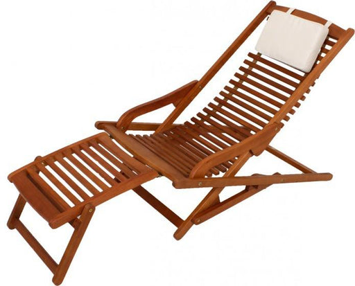 VIP Lounger Deckchair Liegestuhl aus Eukalyptus mit ausziehbarer Fußstütze und Kissen in Gesamtansicht.