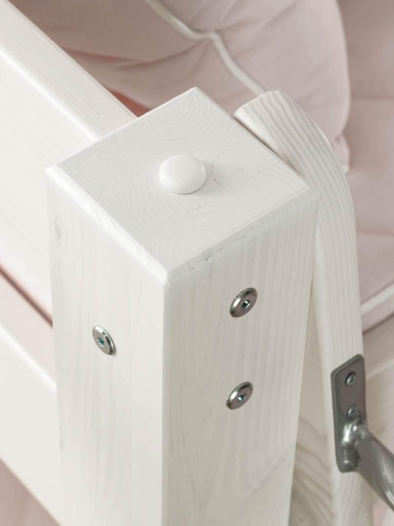 Detail von Kinderbett MOBY halbhohes Bett mit Leiter Kiefer massiv von Dolphin