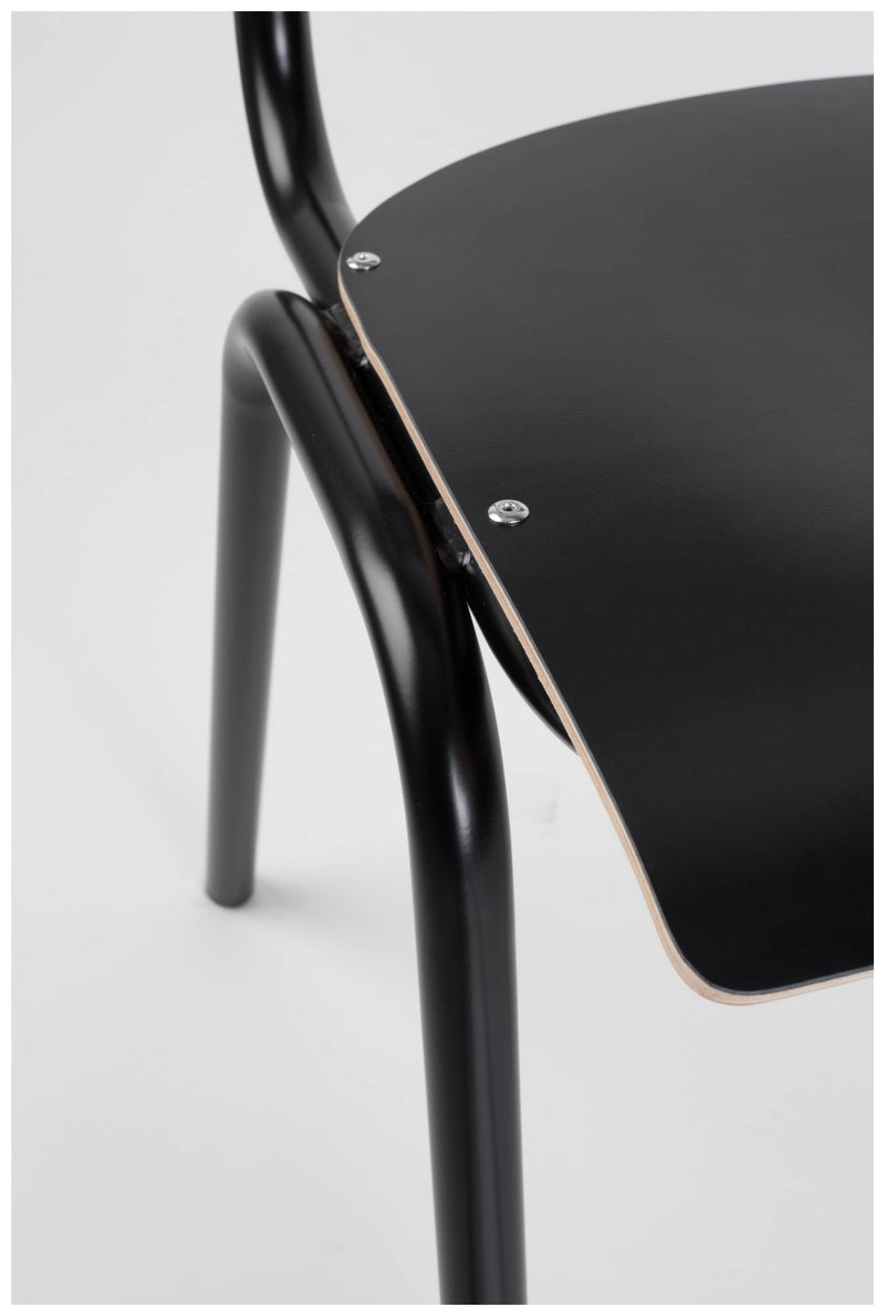 Stuhl Stapelstuhl BACK TO SCHOOL Black von ZUIVER