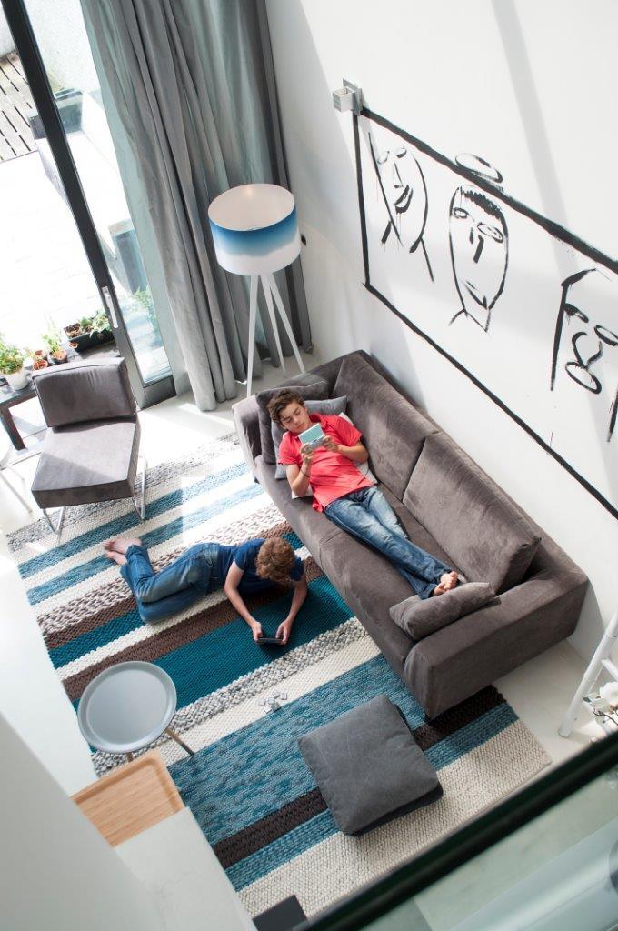 Sofa 3-sitzer DRAGON RIB in grau von Zuiver