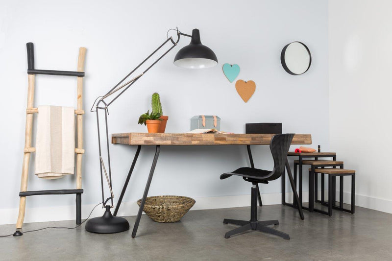 Multitalent Ladder Rack HARRY aus Teak von Zuiver
