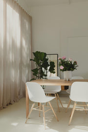 Design Esstisch STORM 180 x 90 cm von Zuiver Esche lackiert