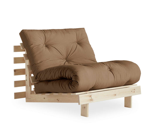 Schlafsofa ROOTS 90 cm mit Kiefer-Gestell und gerolltem Mocca-Bezug in Gesamtansicht.