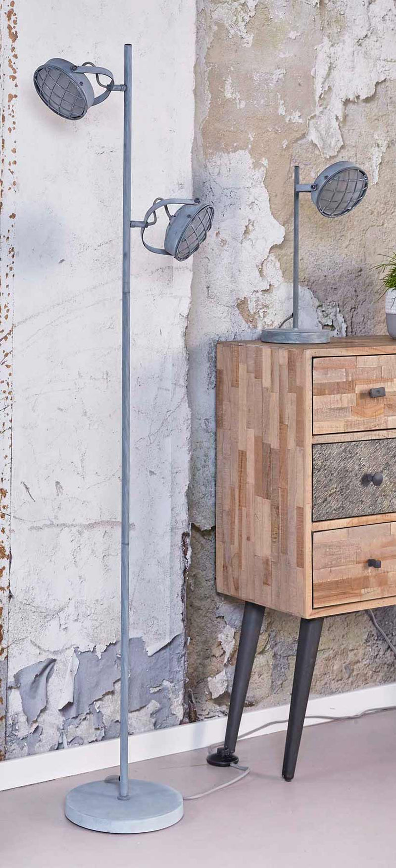 Tischleuchte GRILL LED-Leuchte mit Metallschirm in Vintage Grey