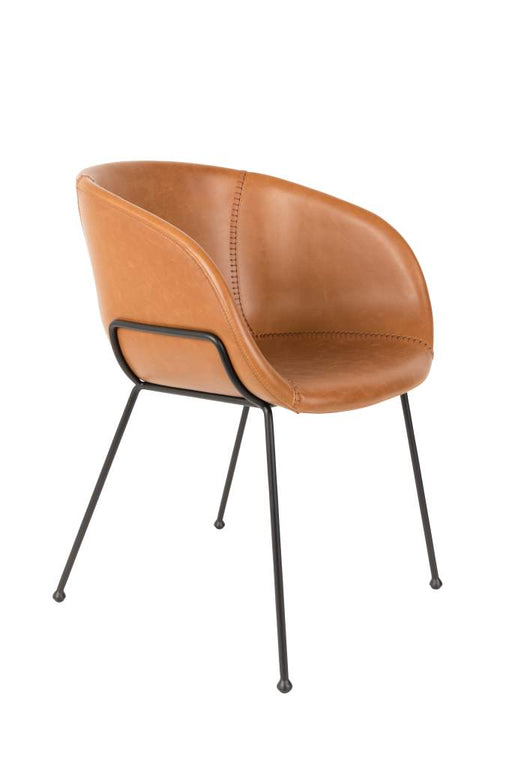 Esszimmerstuhl FESTON BROWN mit braunem Polyurethan-Bezug und schwarzem Metallgestell, Gesamtansicht von vorne.