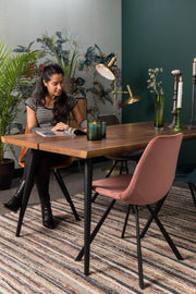 Esszimmerstuhl FRANKY VELVET Samt Rosa von DutchBone