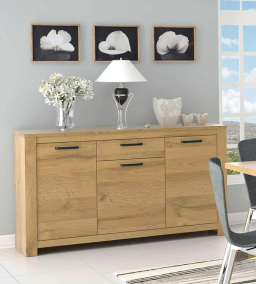 Sideboard HAVANNA mit drei Türen und einer Schublade in Alteiche-Optik, Gesamtansicht von vorne.
