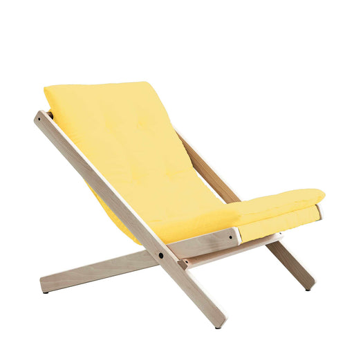 Design Klappsessel BOOGIE Buche massiv unbehandelt mit gelbem Stoffbezug und Holzgestell in Gesamtansicht.