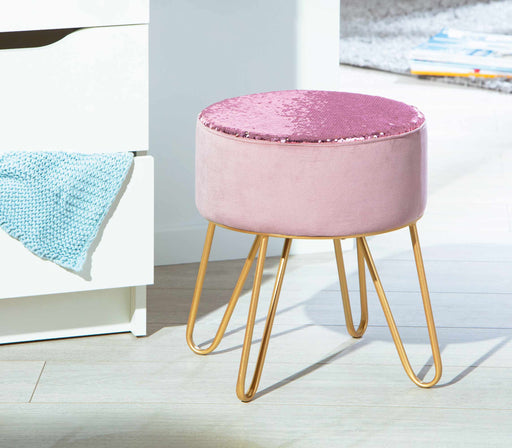 Runder Polsterhocker BELIZE mit rosa Samtbezug und Wendepailletten auf Metallfüßen, Gesamtansicht.