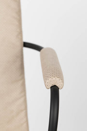 Armlehnstuhl FAB BEIGE mit perforierten Kunstleder von ZUIVER