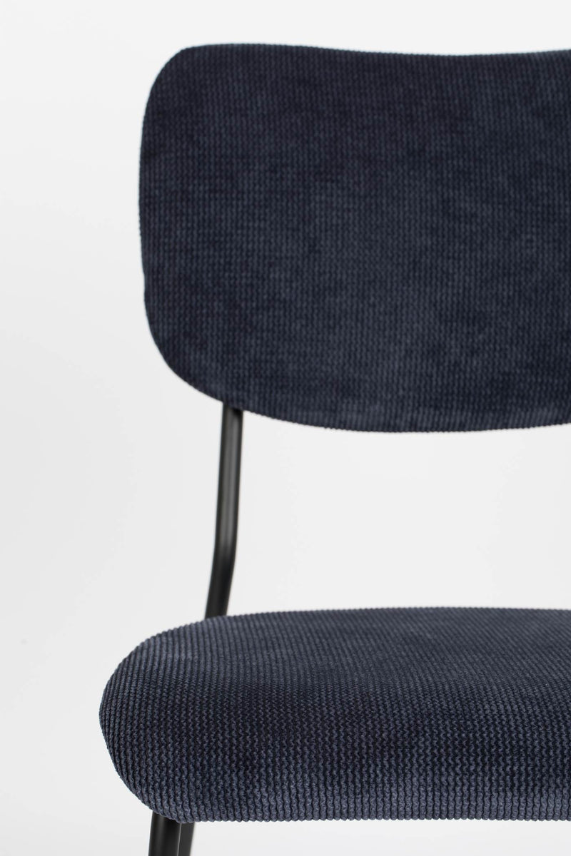 Esszimmerstuhl BENSON DARK BLUE von ZUIVER mit trendigen Cordstoff
