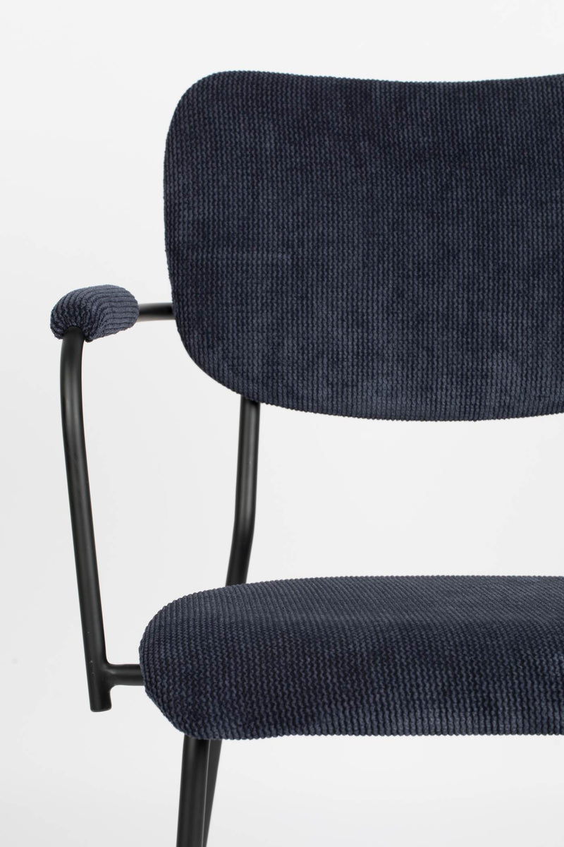 ZUIVER Armlehnstuhl BENSON DARK BLUE mit trendigen Cordstoff