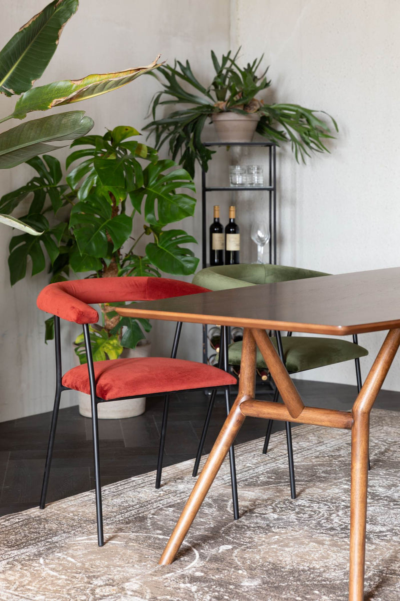 Esstisch MALAYA 180 x 90 cm von DutchBone mit Walnuss Furnier
