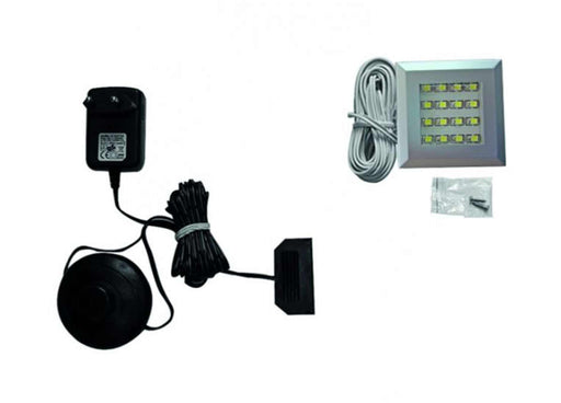 LED-Beleuchtung Farbton kaltweiß 54x54 mm Einzelbeleuchtung mit Netzteil, Anschlusskabel und Montagezubehör in Gesamtansicht.
