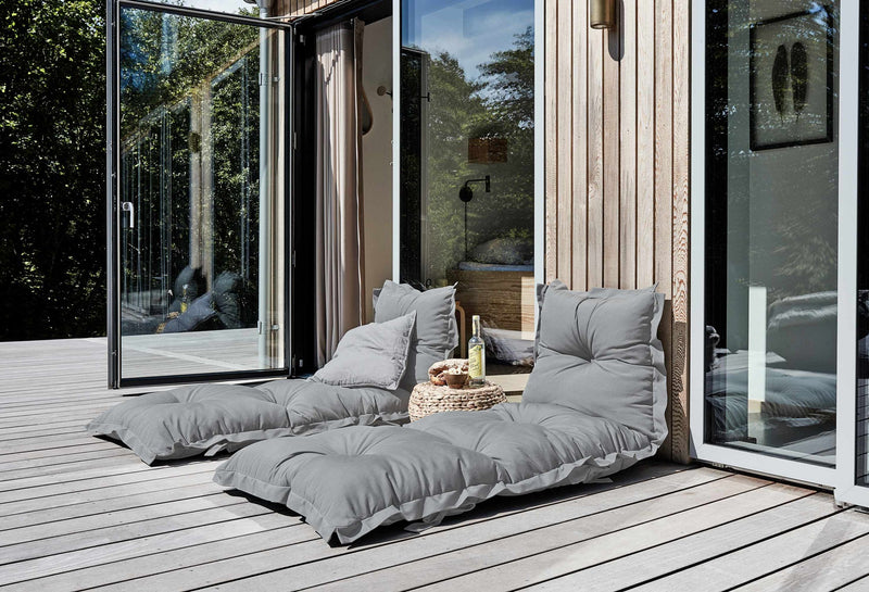 Outdoor-Polster Futonmatratze SIT and SLEEP OUT von Karup drei Farben