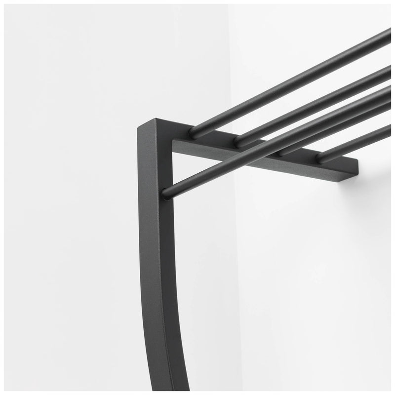 Design Wandgarderobe CARVE 1 Schwarz pulverbeschichtet von Spinder