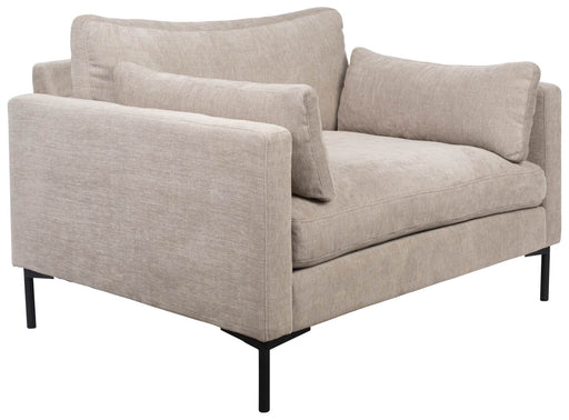 Zuiver Sessel LOVE SEAT SUMMER LATTE in Gesamtansicht mit beigefarbenem Polsterbezug und schwarzen Metallfüßen.