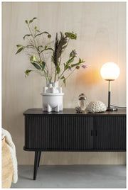 Sideboard BARBIER Schwarz von ZUIVER mit Rollo Schiebetüren