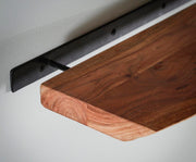 Steckboard Wandboard KANT 60 cm Akazie lackiert mit Baumkante