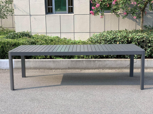 Alu Gartentisch Ausziehtisch AMIRA 195 x 100 cm ausziehbar auf 240 cm in Grau, Gesamtansicht von vorne.