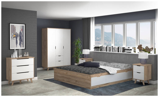 Gesamtansicht des Schlafzimmer-Sets VANKKA 5-tlg mit 180er Bett in Plankeneiche und Weiß mit Kommode, Kleiderschrank und Nachttischen.