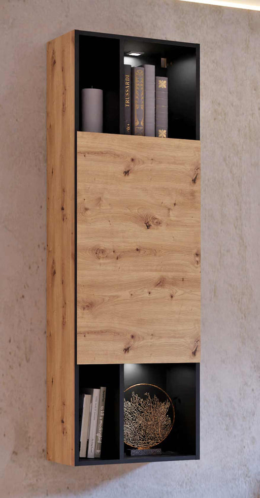 Hängeschrank KAELON 1 Tür in Artisan-Eiche-Optik mit offenen Fächern und geschlossener Mitteltür, Gesamtansicht.