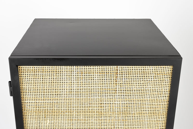 Schrank Hochkommode GUUJI HIGH 1DO mit Rattantüre von ZUIVER