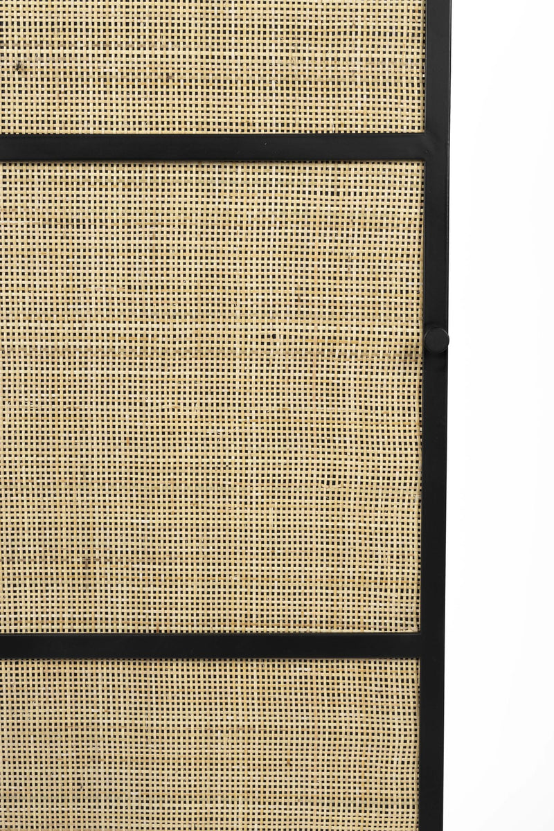 Schrank Hochkommode GUUJI HIGH 1DO mit Rattantüre von ZUIVER