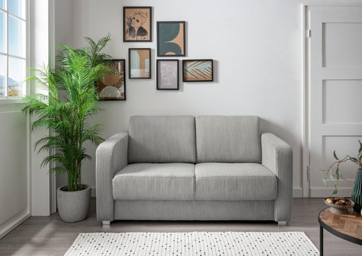 Schlafsofa Funktionssofa MIA mit Cordstoff in Hellgrau, Gesamtansicht in modernem Wohnzimmer.