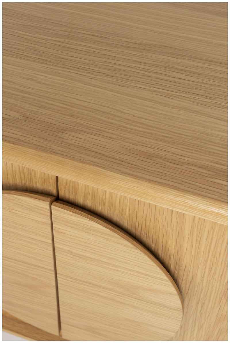 Sideboard GROOVE mit 3 Türen und Eichennfurnier von Zuiver