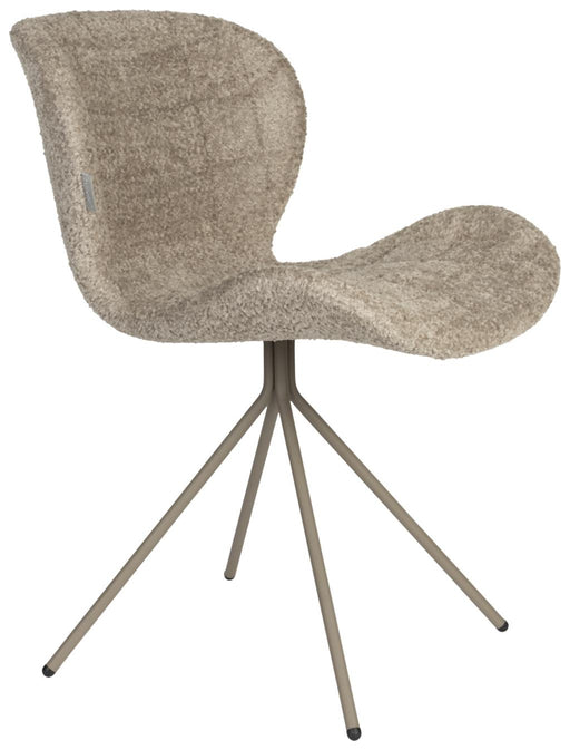 Esszimmerstuhl OMG SOFT in Beige mit geschwungener Rückenlehne und metallischem Gestell in Seitenansicht.