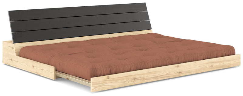 Sofa Ausziehsofa BASE Kiefer massiv lackiert von Karup