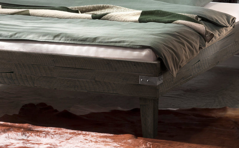 Hasena Massivholzbett Industrial Loft GOLEA Akazie Vintage Grey