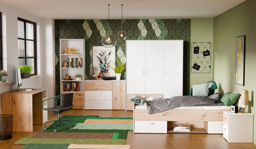 Jugendzimmer CULGOA 1 Komplettset in Artisan Eiche und Weiß, Gesamtansicht des Zimmers mit Bett, Schrank und Regalen.