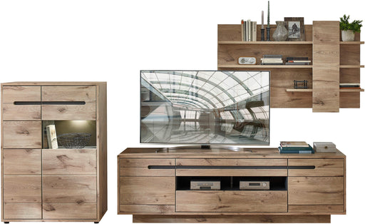 Wohnwand BELLANO HH81 Viking Oak Nature in Gesamtansicht mit TV-Lowboard, Wandschrank und Vitrinenelement.