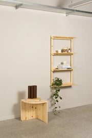 Regal GROOVE SHELVING Kiefer Natur unbehandelt in 3 Größen von Karup