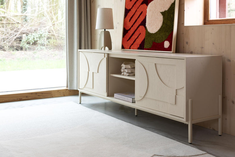 ZUIVER Sideboard Faces aus Eiche – Design-Highlight mit Stauraum