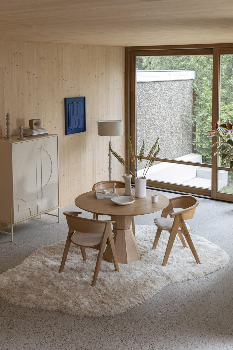 ZUIVER Schrank Faces aus Eiche – Design-Highlight mit 3D-Front