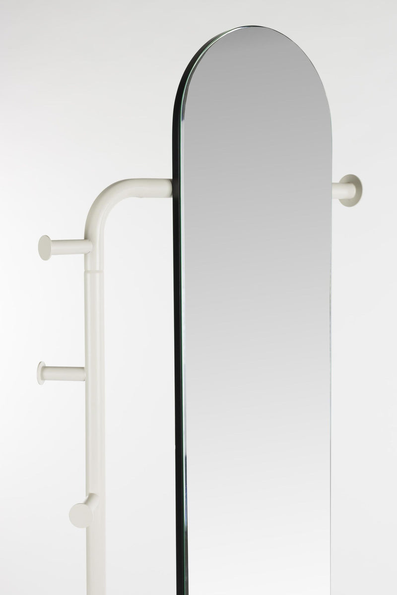 Standspiegel Vero Beige mit Garderobe | Design von Zuiver