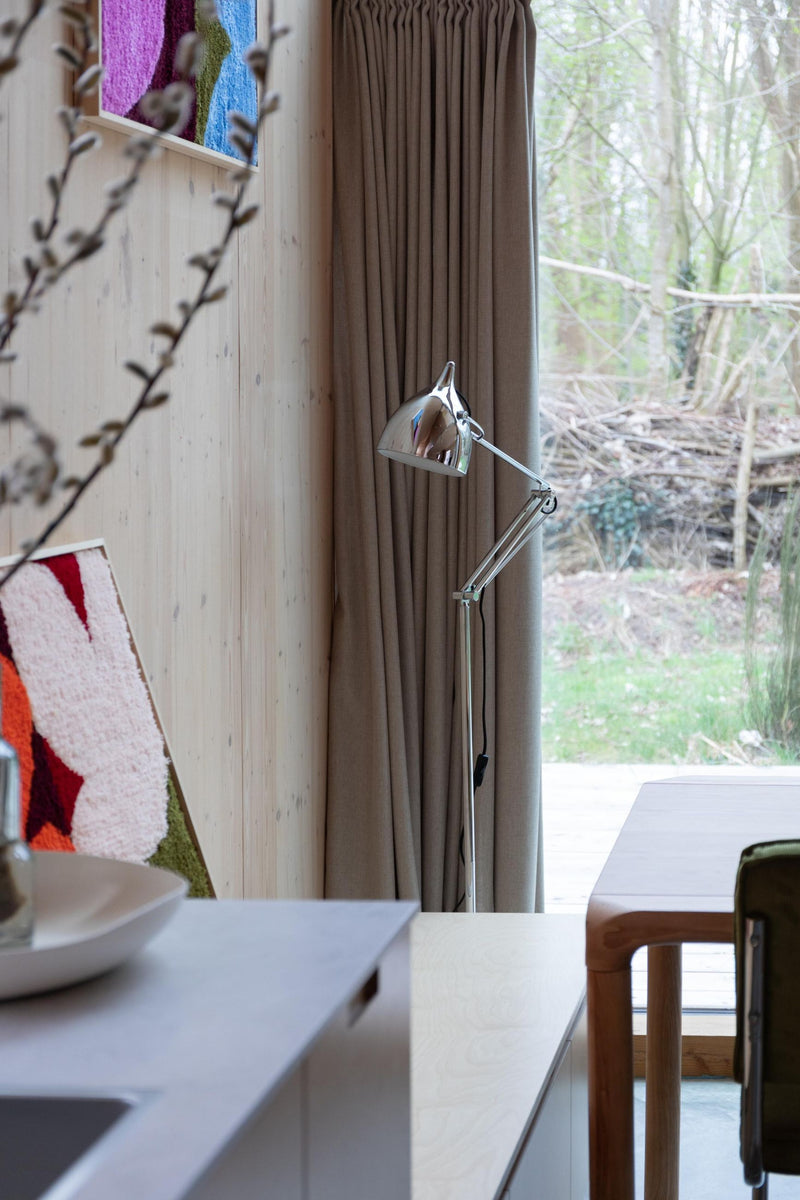 Zuiver Stehlampe Reader | Design-Klassiker in Chrom-Optik