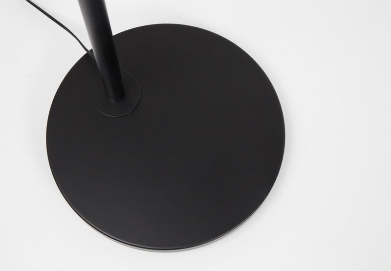 Bogenlampe Arc Schwarz | Elegante Design-Stehleuchte von Zuiver
