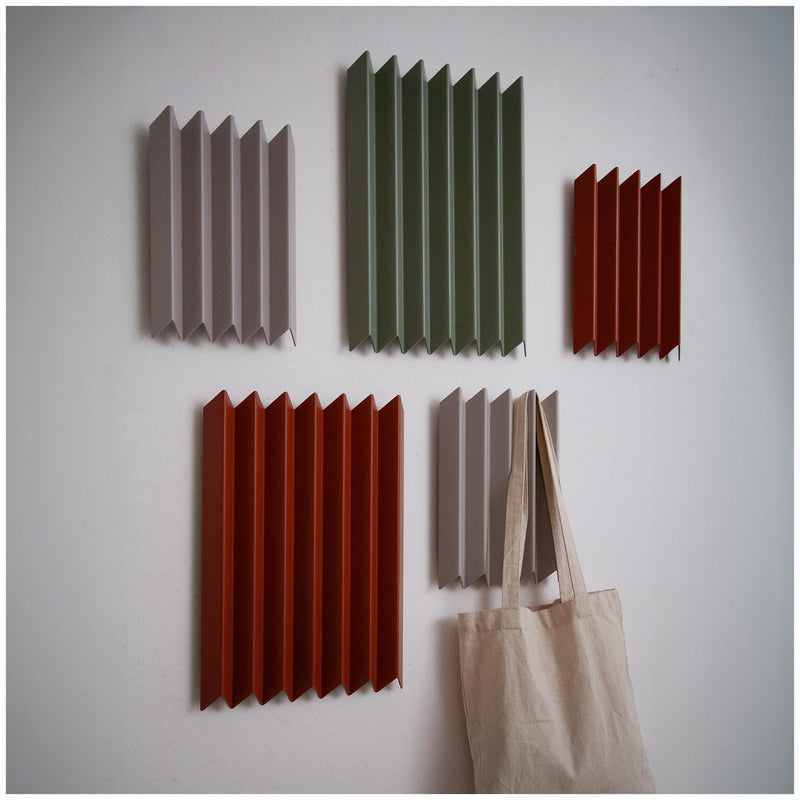 Spinder SENSU Medium Garderobe: Skandinavisches Design aus Stahl