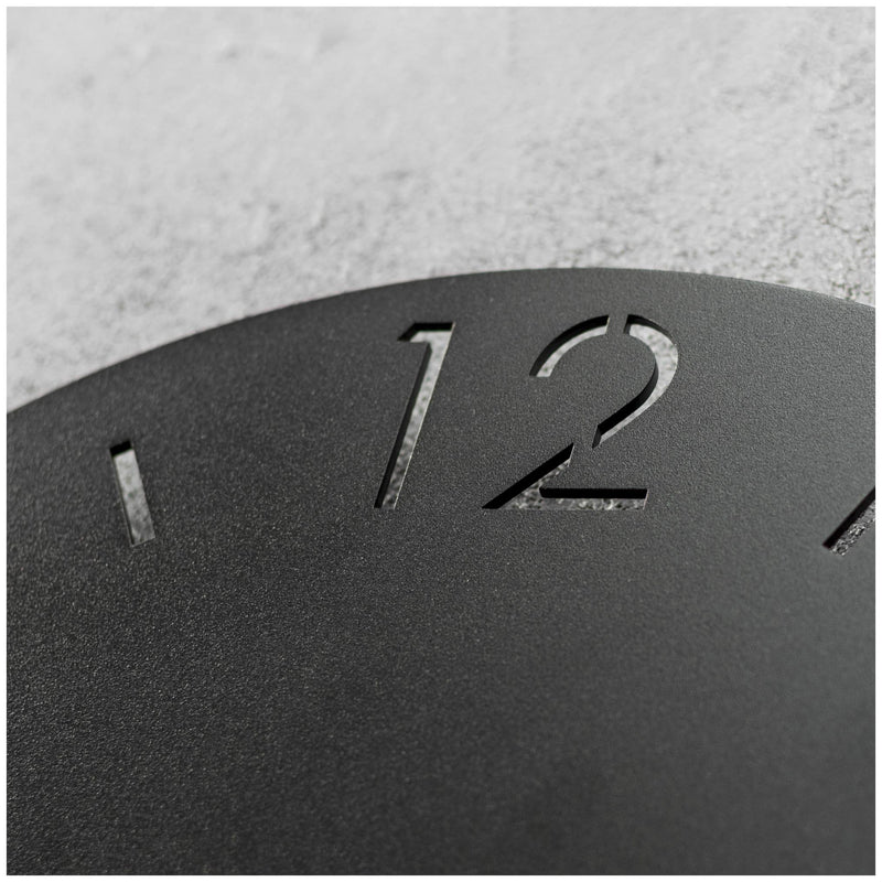 Spinder TIME Ø 60 Minimalistische Stahl-Wanduhr