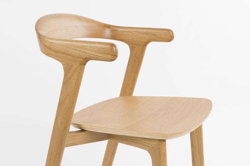 Esszimmerstuhl Northwood aus Eiche | Japanisches Design von Zuiver