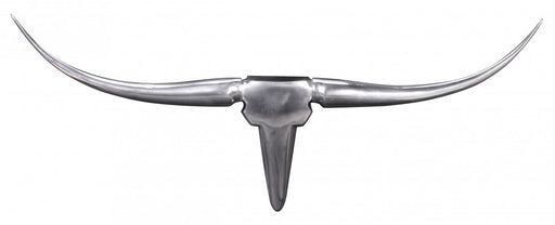 Wanddekoration Bull Geweih 74cm Aluminium Silber mit geschwungenen Hörnern in Frontansicht.